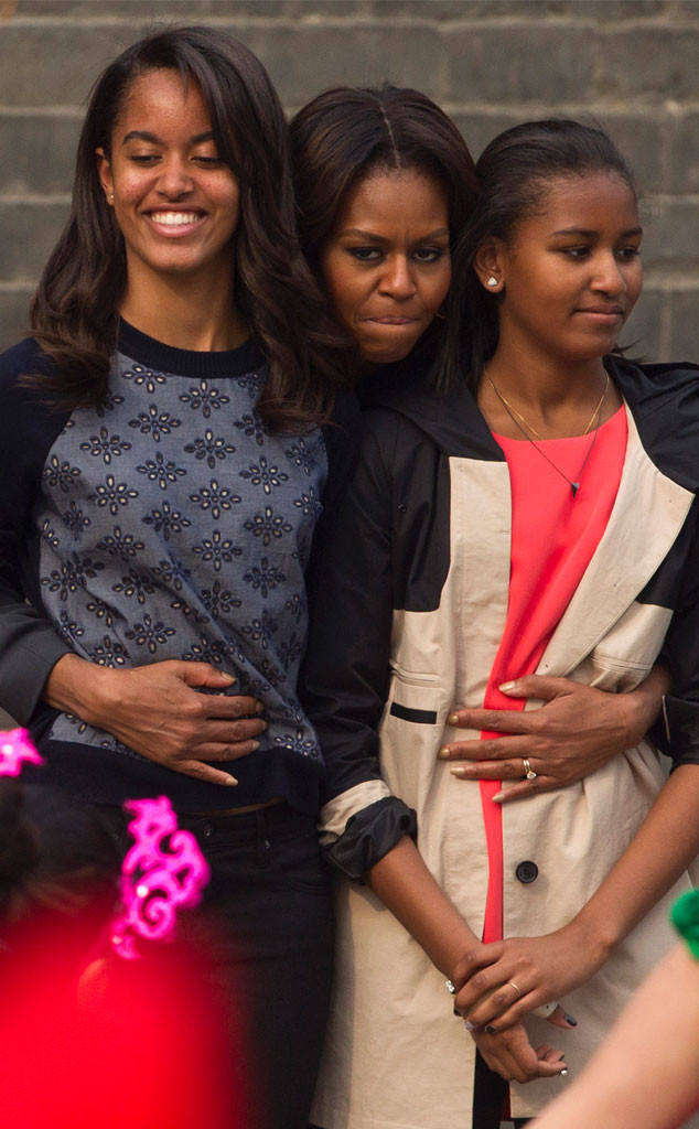 Michelle Obama Doesn T Think Her Daughters Sasha And Malia Are Influential At All Watch Now E Online
